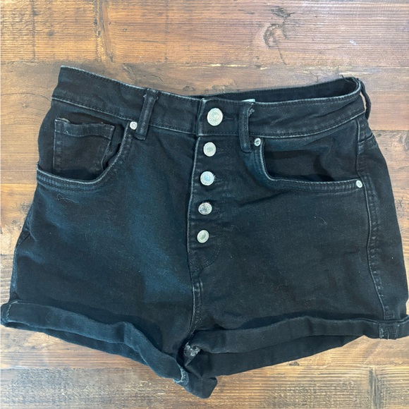 Zara Black Denim Shorts - Picture 1 of 4